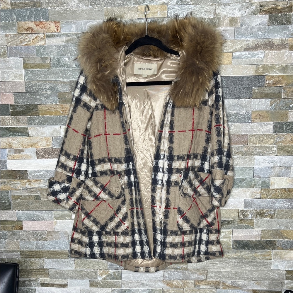 Authentic Burberry Tan Plaid Teddy Jacket with real Fur Collar